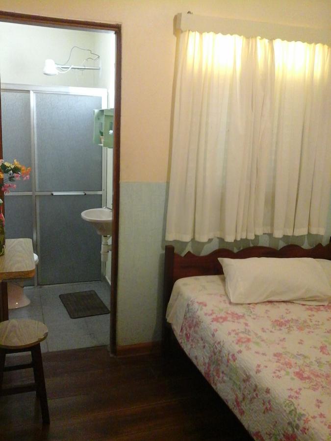 Pousada Vovo Nana Sao Bento do Sapucai Phòng bức ảnh